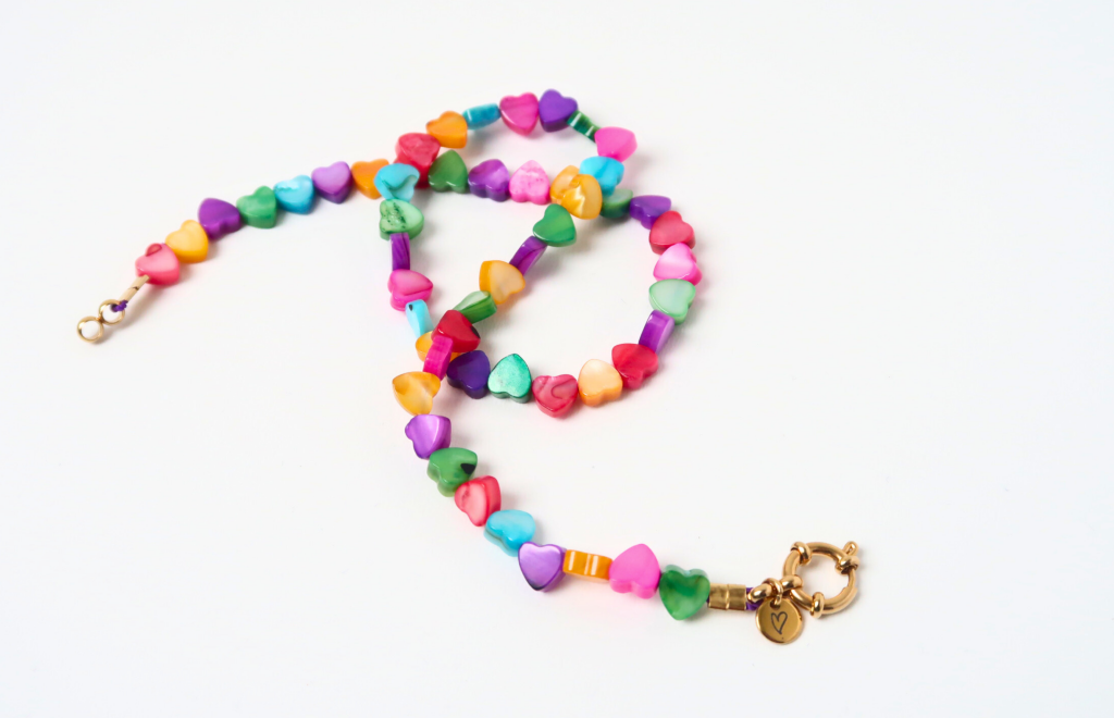 Shelly - Hartjes schelpenketting | Multicolor