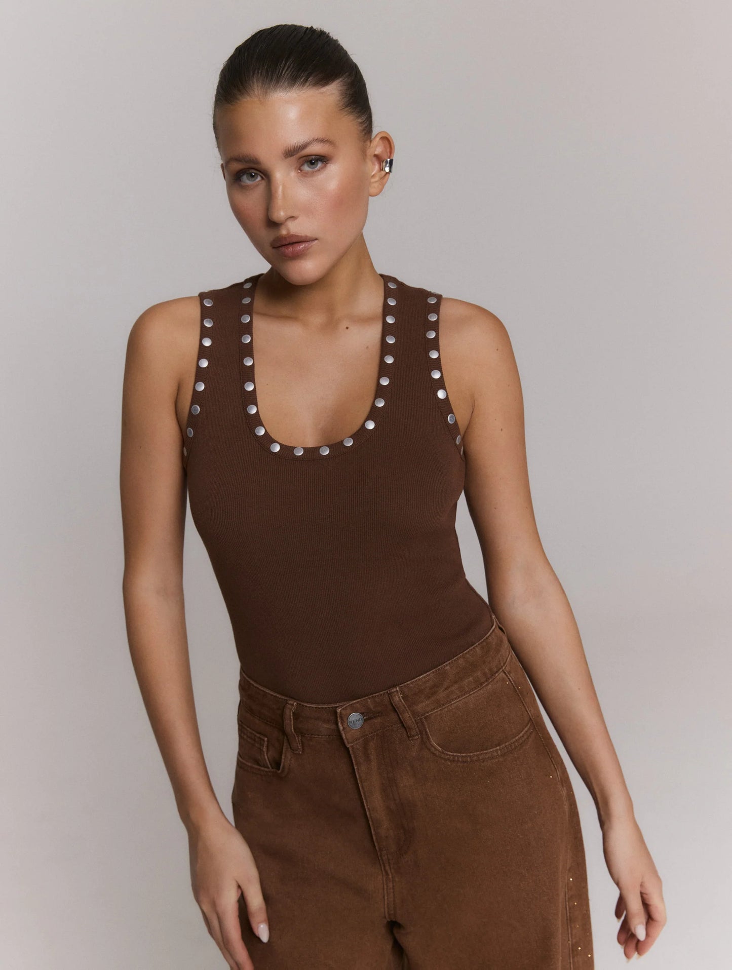 Refined Department - Singlet | Bente bruin