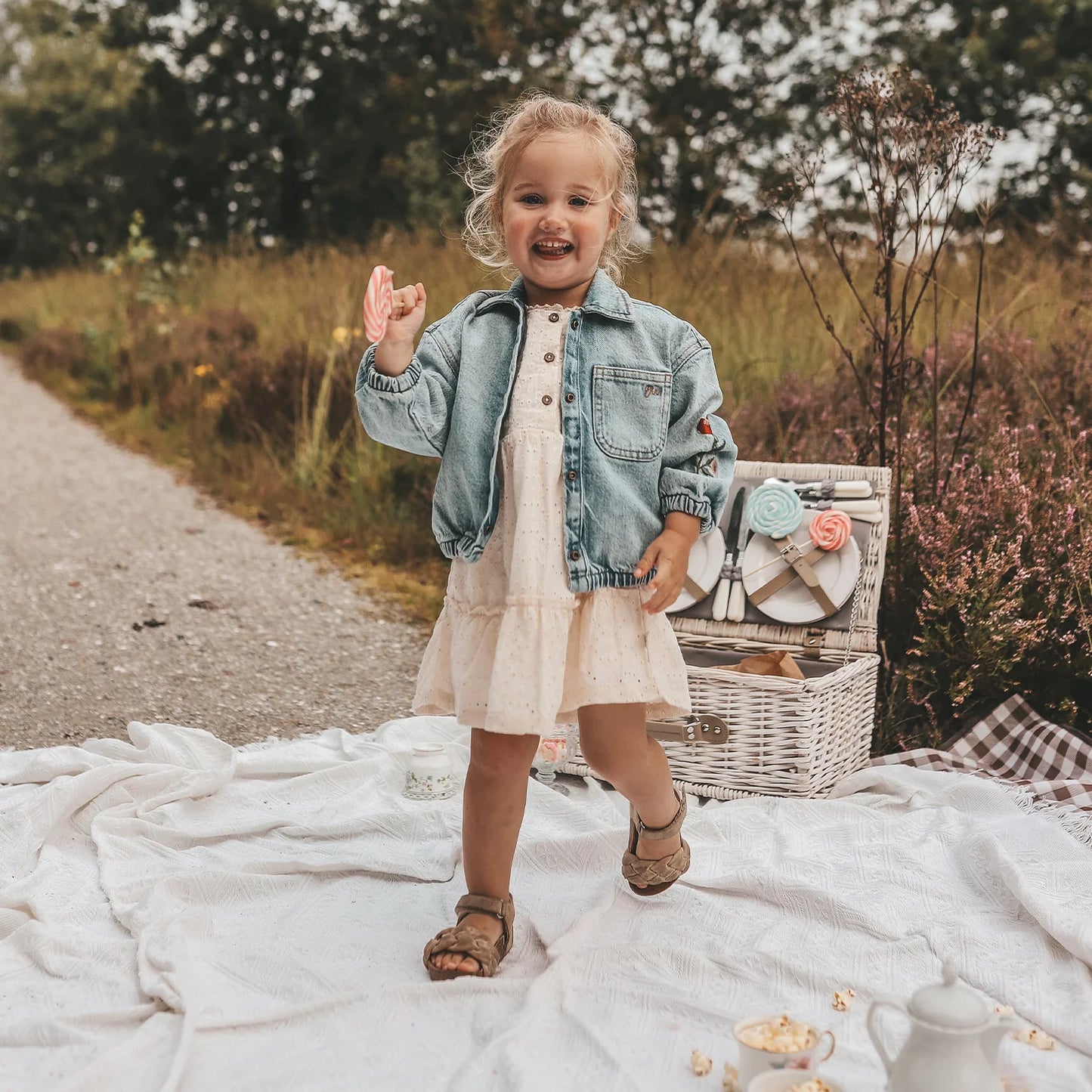 Your Wishes - Stretch Denim Jacket | Sky Blue