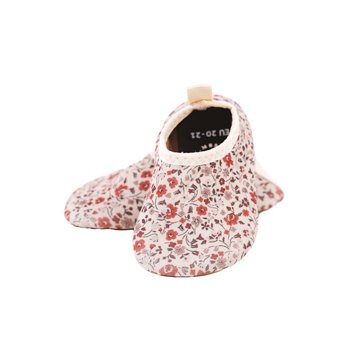 Mrs. Ertha - Waterschoenen | Magic Garden